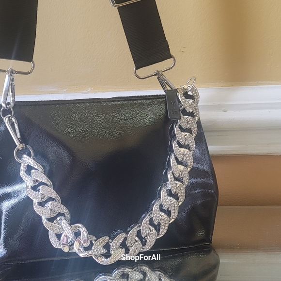 Host pisk🔥yves Saint Laurent🔥 beauty bag in to Shoulder Crossbody Bag - Picture 6 of 11